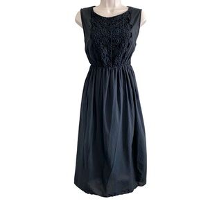 Vanessa Zani - Black Eyelet detail midi dress - M